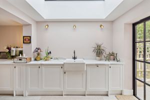 Photo 15- click for photo gallery